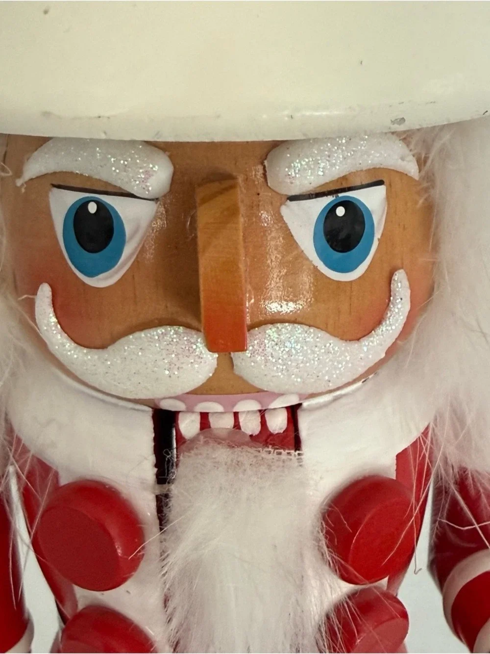 Kurt Adler Coca-Cola Hollywood Nutcracker with Polar Bear Hat 15-Inch - Picture 9 of 17